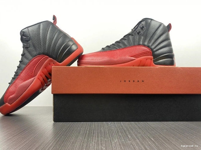 Game 12 Jordan 130690 Flu 002 Retro (2016) 0930